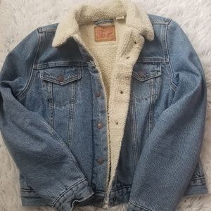 Levi's Sherpa trucker jacket